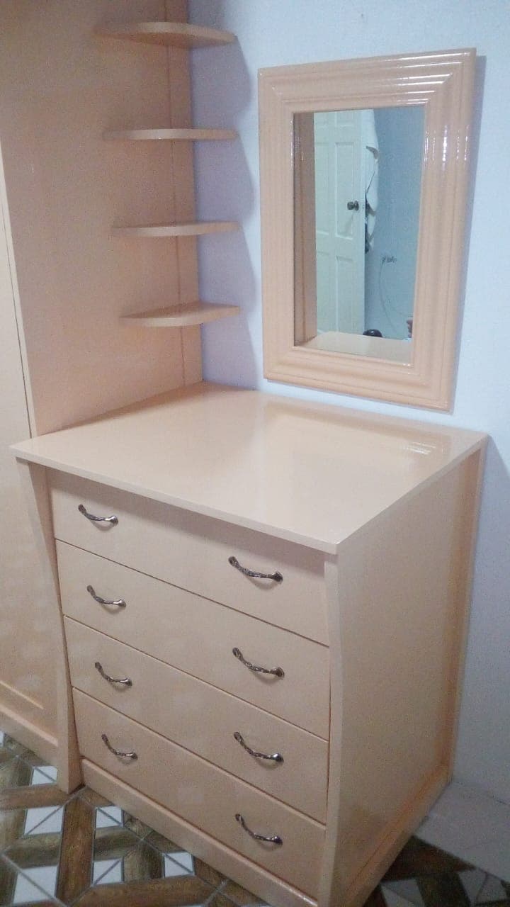 Custom closet storage thumbnail 2