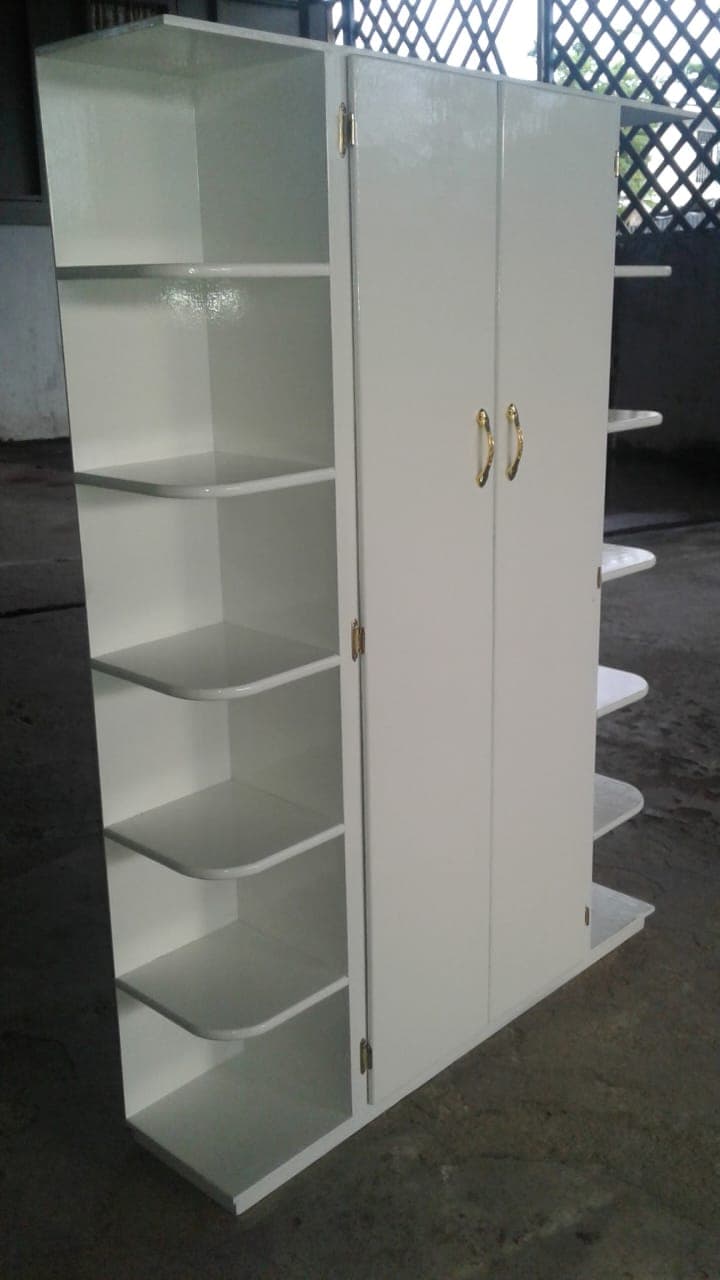 Kitchen pantry storage thumbnail 2